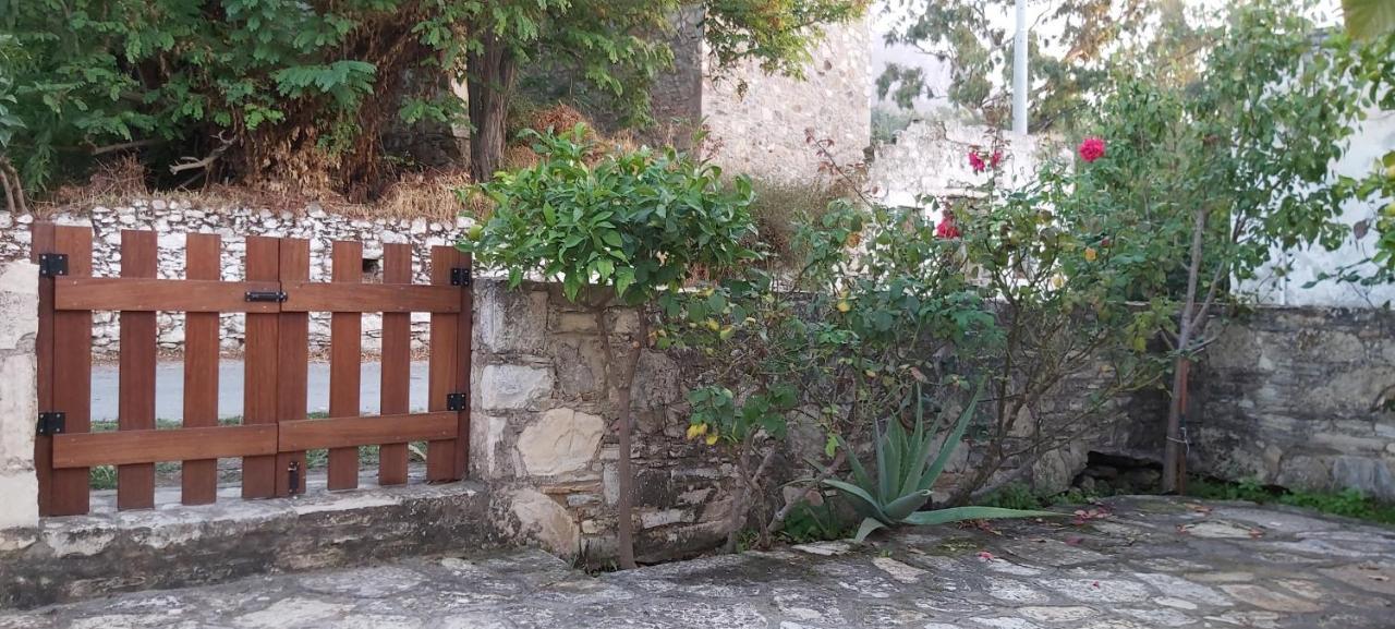 Small Traditional House In Asfendiou Kos Agios Dimitrios  Eksteriør bilde